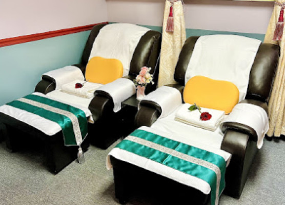 Aurora Spa listing photo