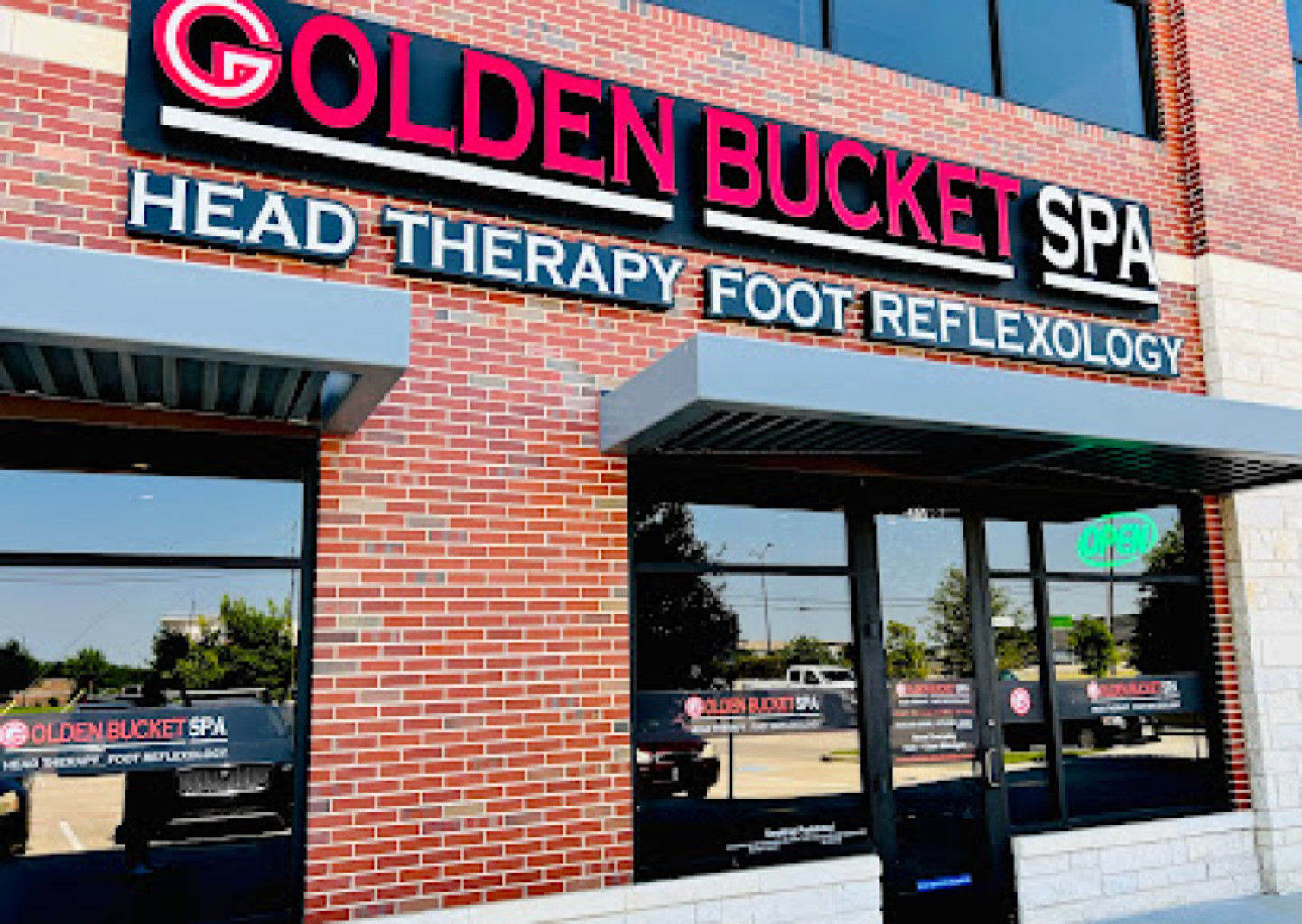 Golden bucket spa photo 1