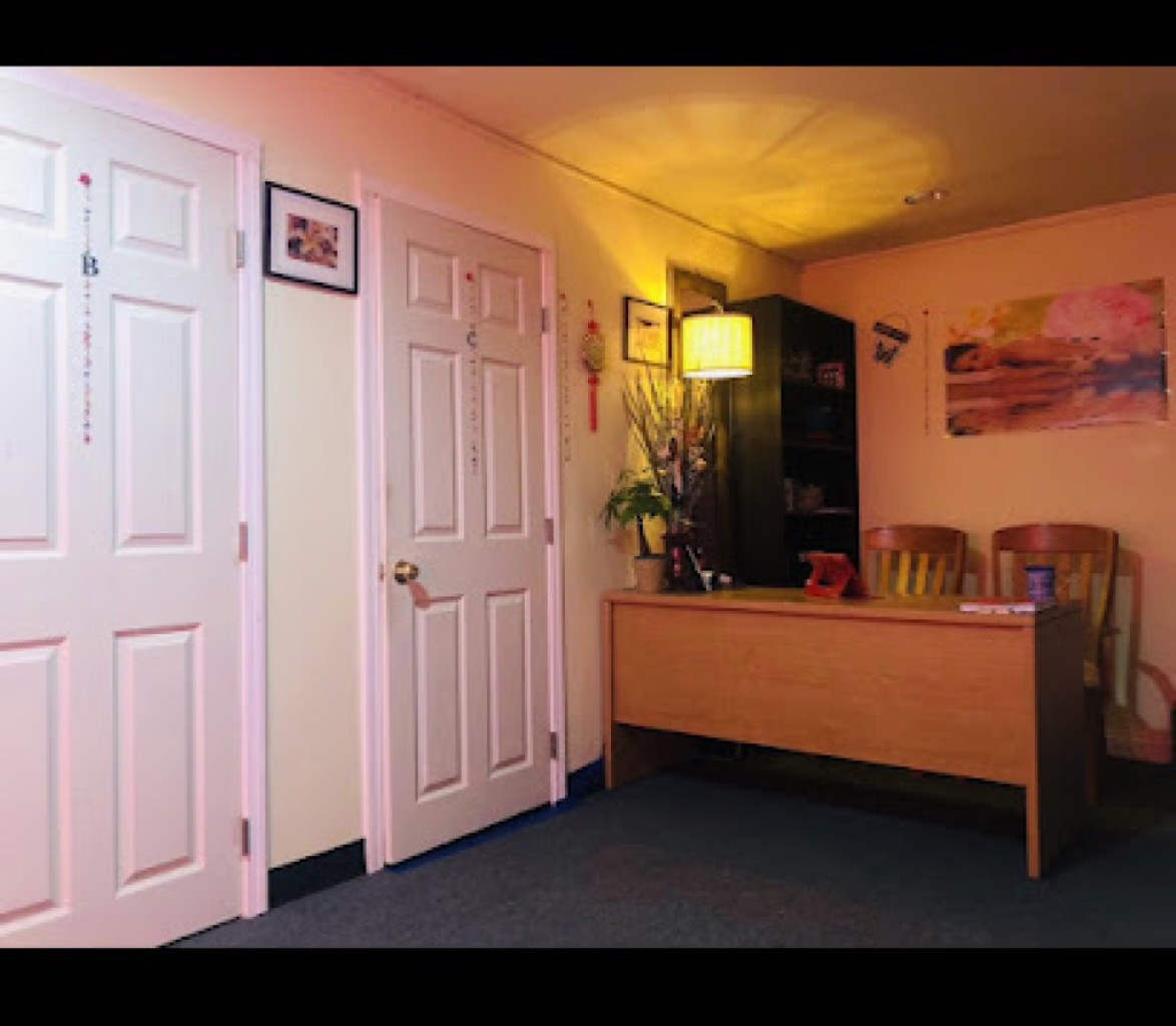 Rose Spa Massage photo 1
