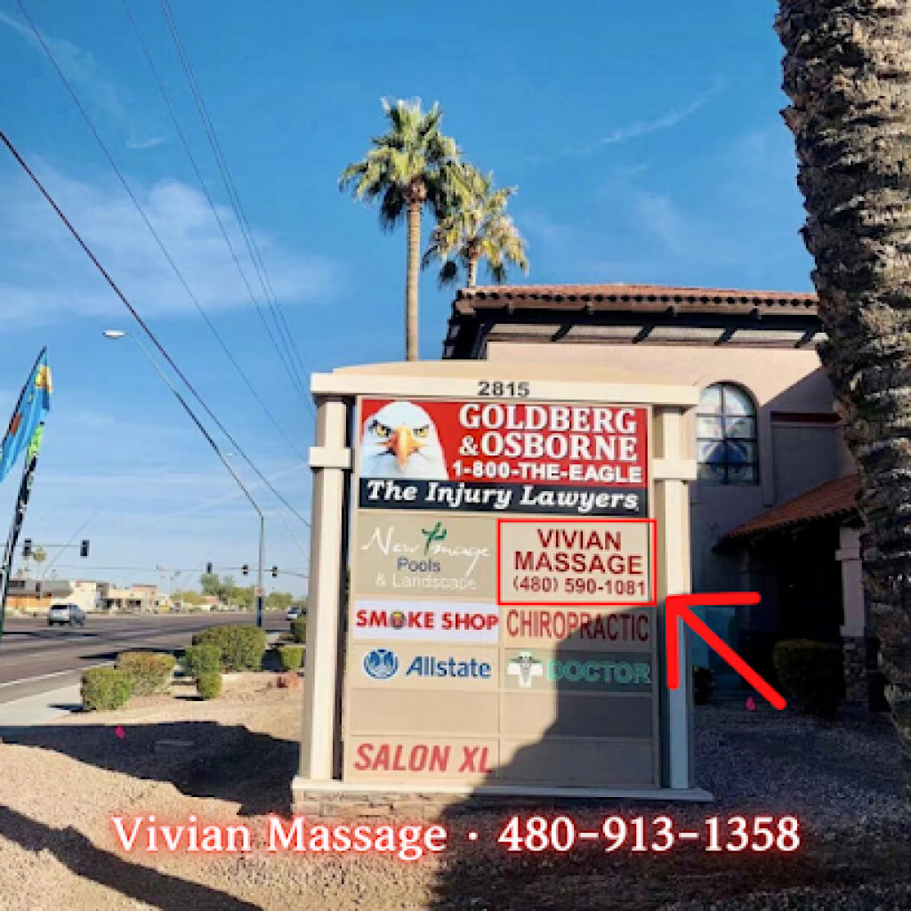 Vivian Massage photo 1