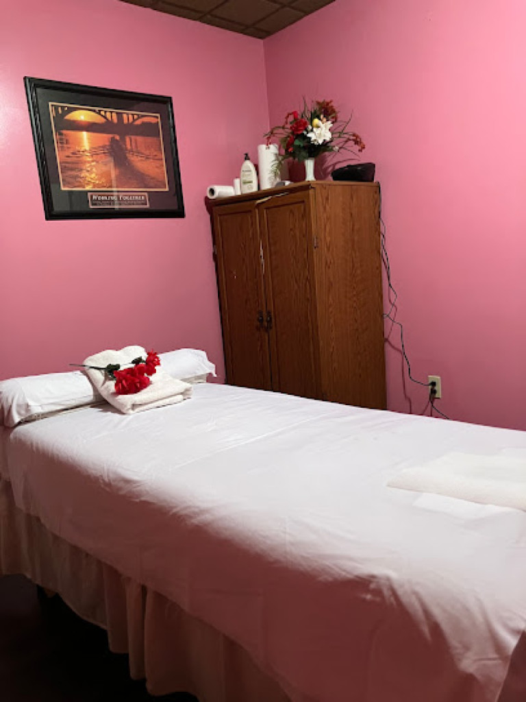 Asian Massage & Wellness Center photo 1
