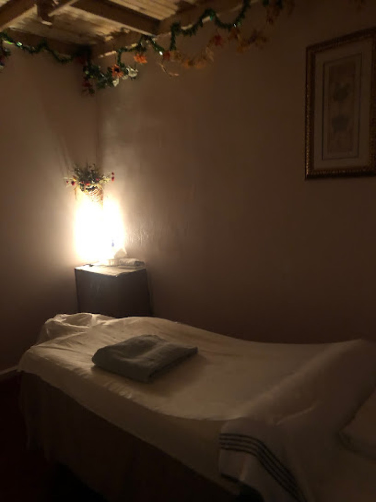 Amazing Massage photo 1