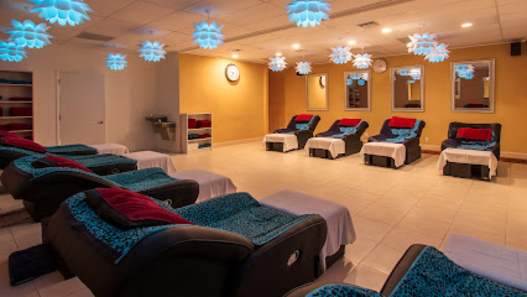 Body & Foot Heaven Spa Massage photo 1