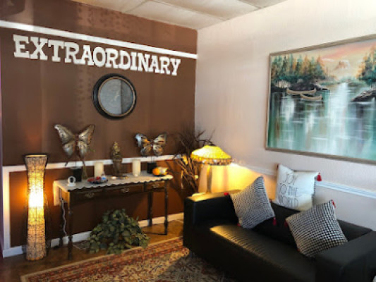Extraordinary massage listing photo