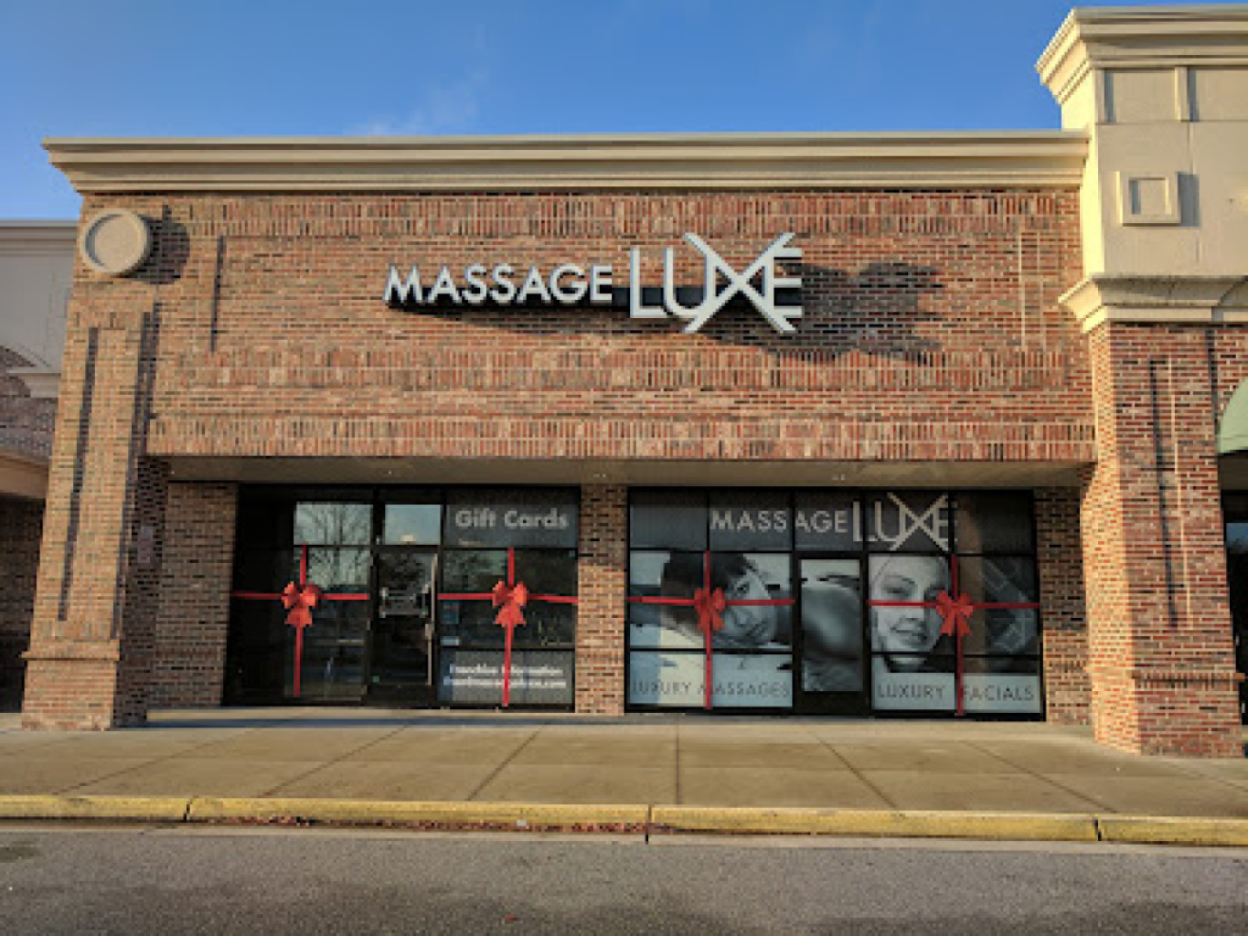 Unique Massage photo 1
