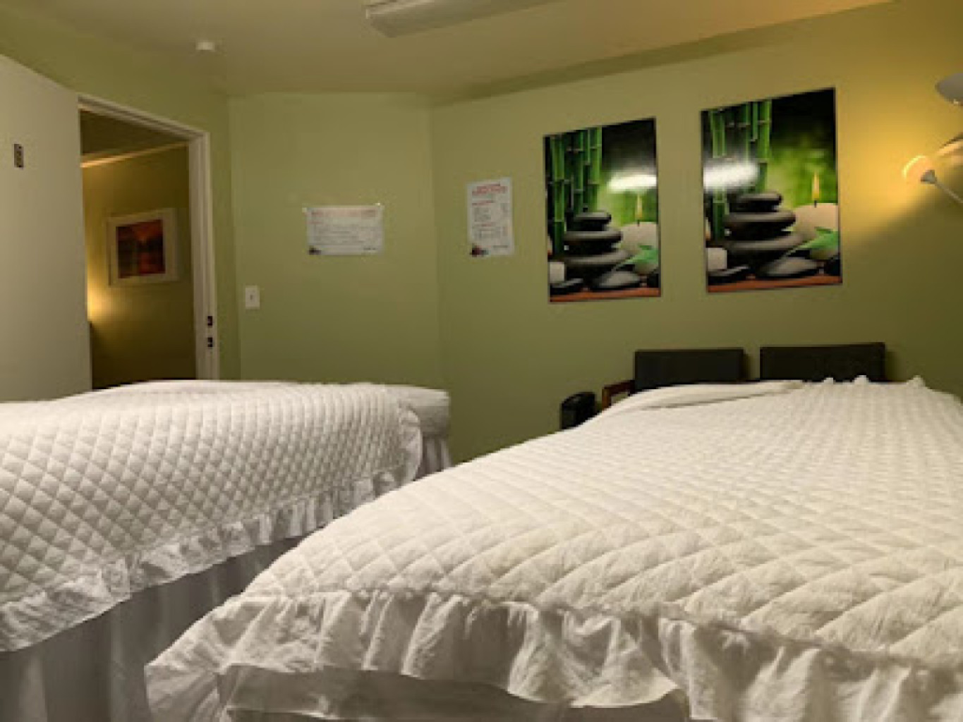 Hong Kong Massage photo 1