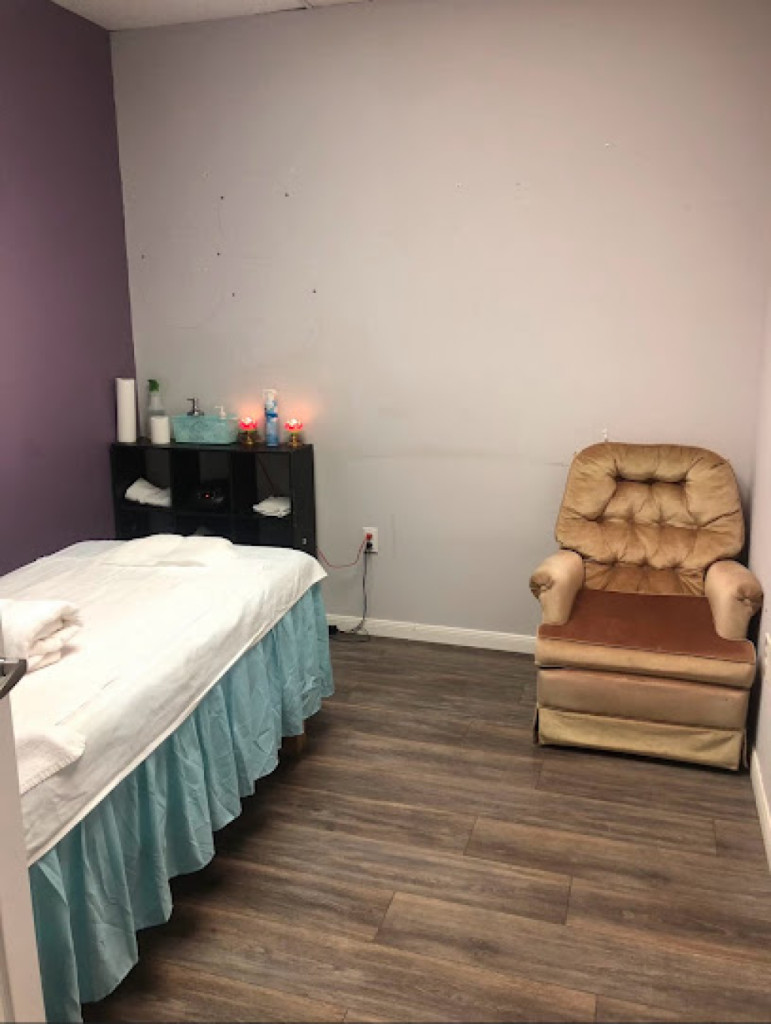 M Massage photo 1