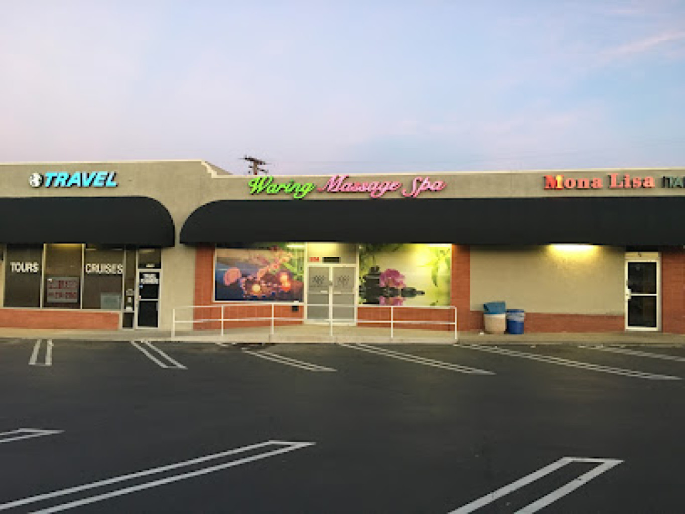 Waring Massage Spa photo 1