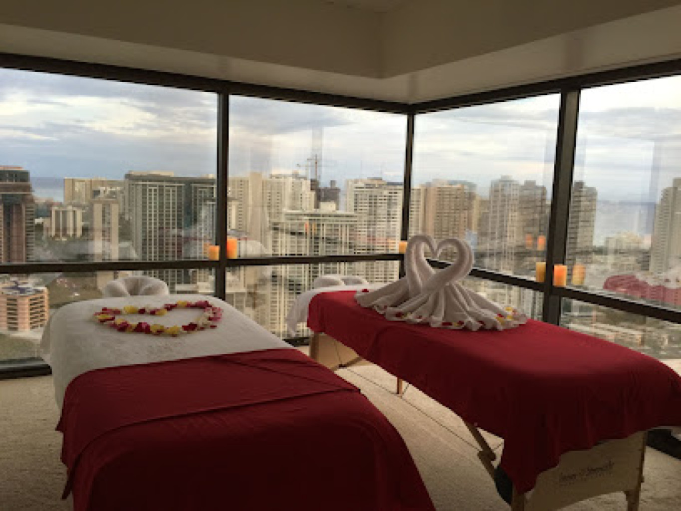 Apple Massage photo 1