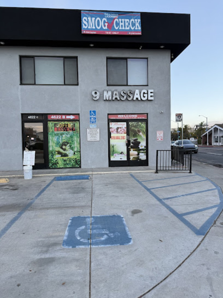 9 Massage photo 1
