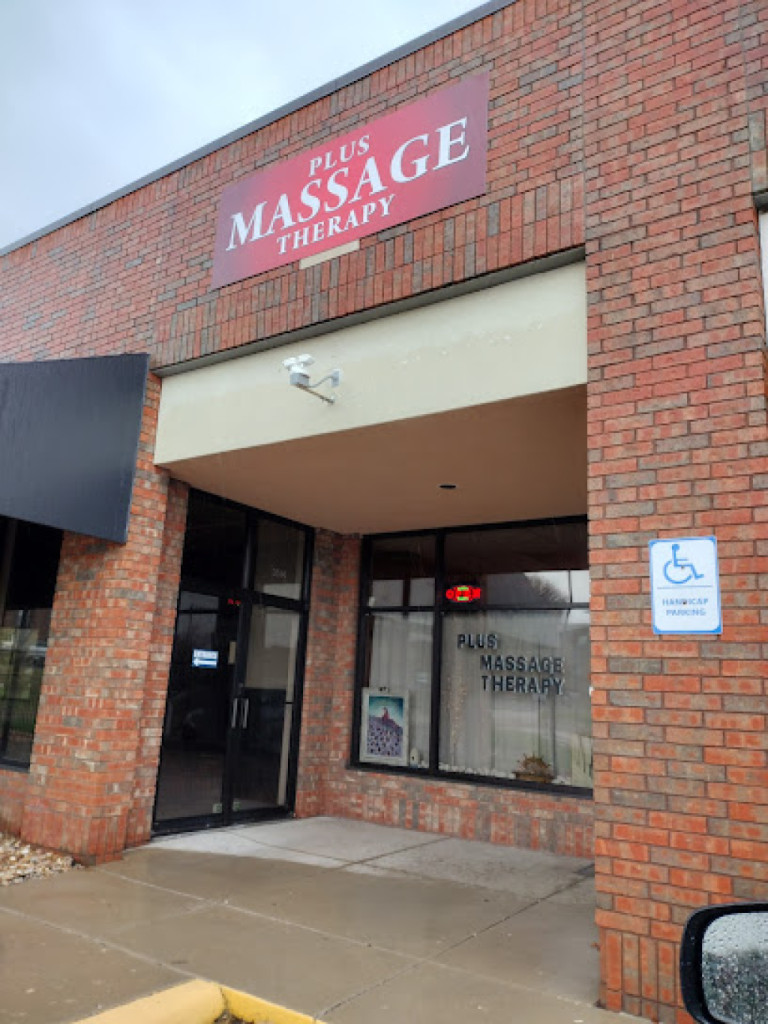 Plus Massage Therapy photo 1