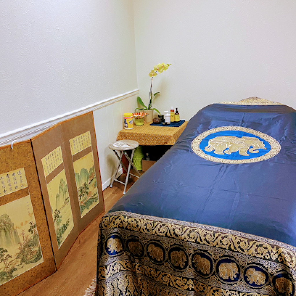 Valee Thai Massage LLC photo 1
