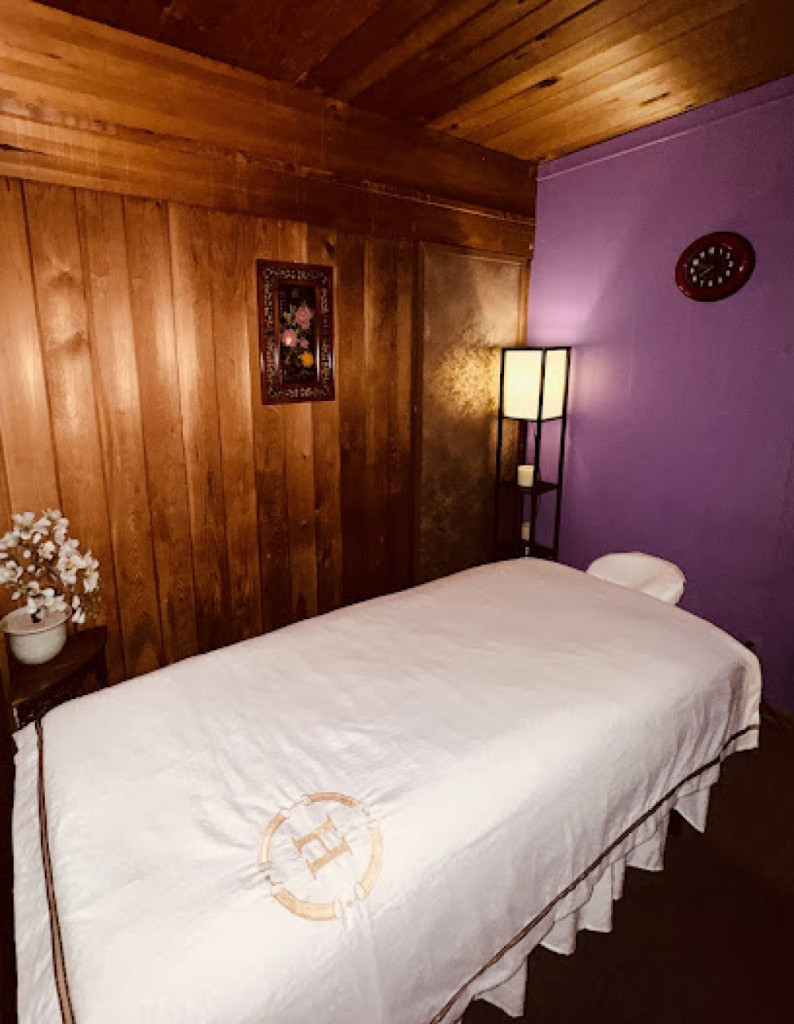 New Royal Massage photo 1