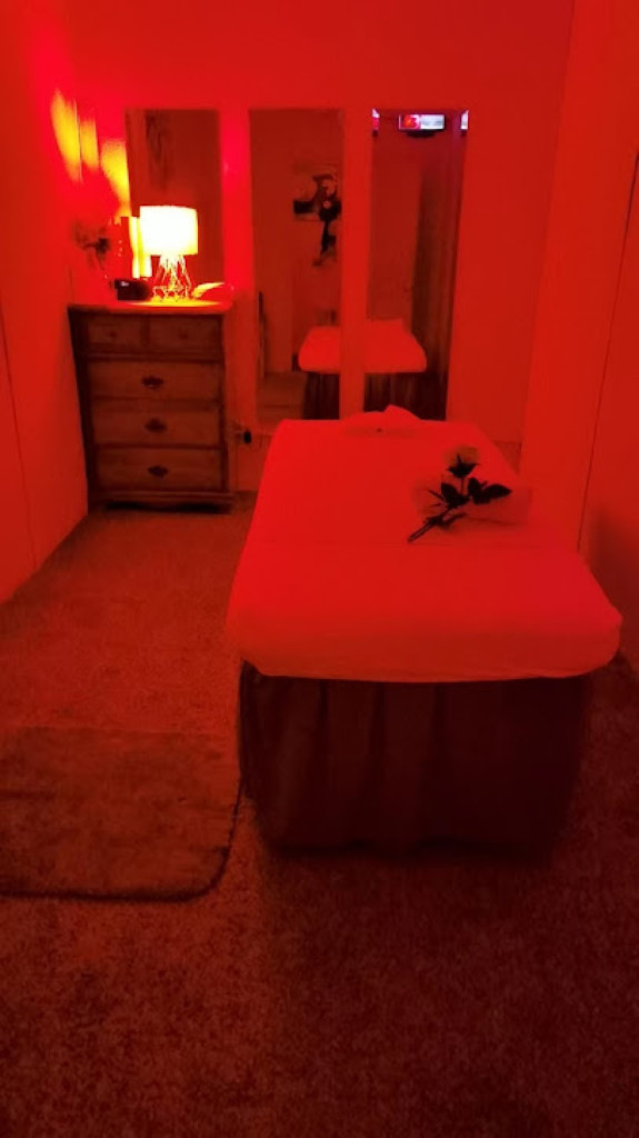 Diamond Massage photo 1