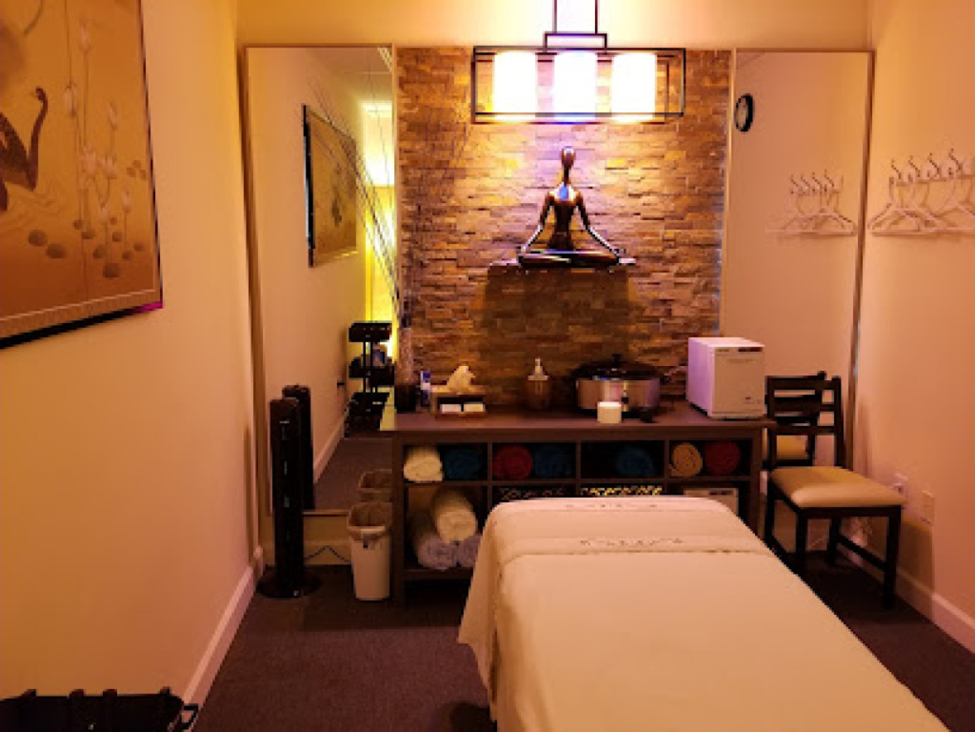 Reflections Therapeutic Massage photo 1