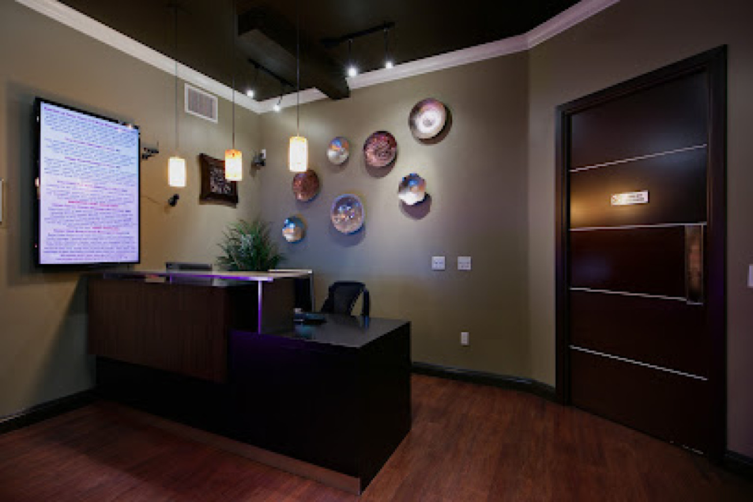 Happy Head Foot Reflexology and Massage Spa photo 1