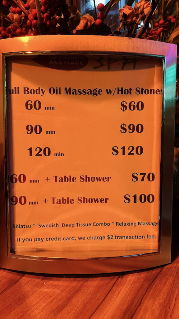 Lomi Lomi Spa & Massage photo 1