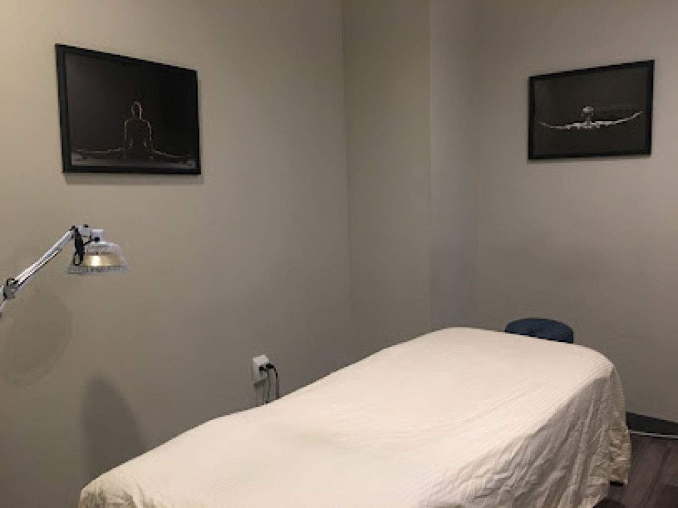 Zhang Yi Acupuncture photo 1