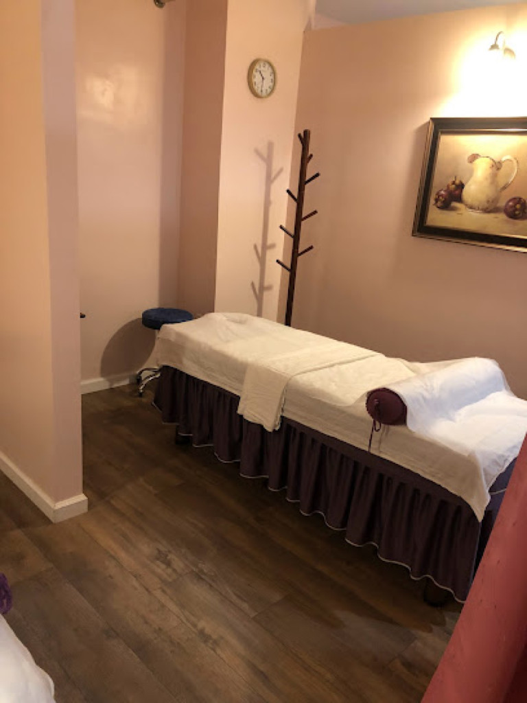 Relax Zone Massage photo 1