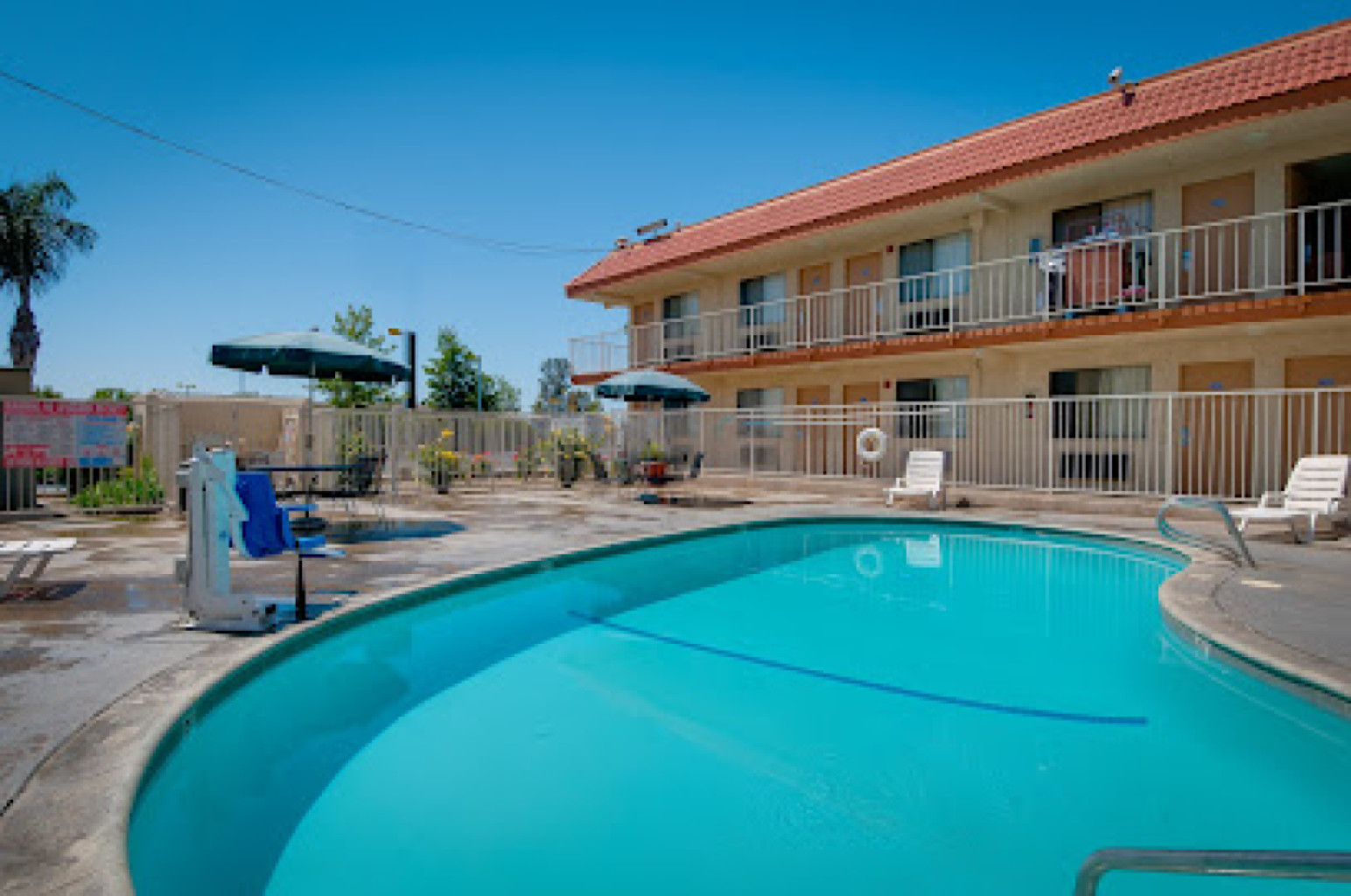 Vagabond Inn photo 1