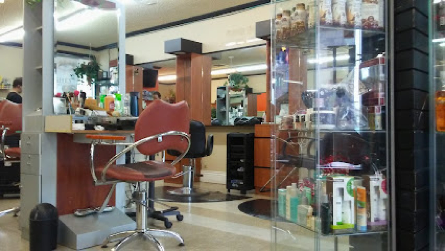 Golden Hands Salon photo 1