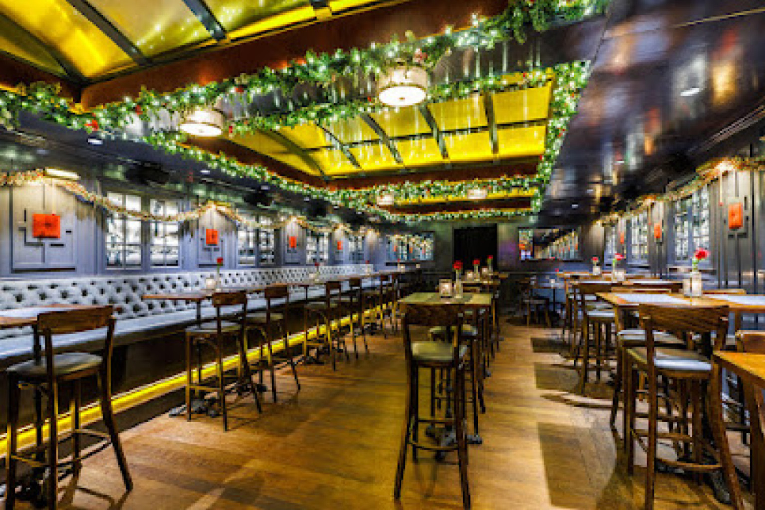 Independent - Bar photo 1