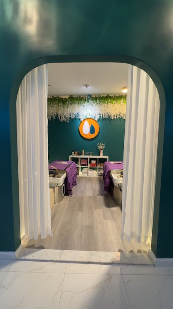 Green SPA Island photo 1