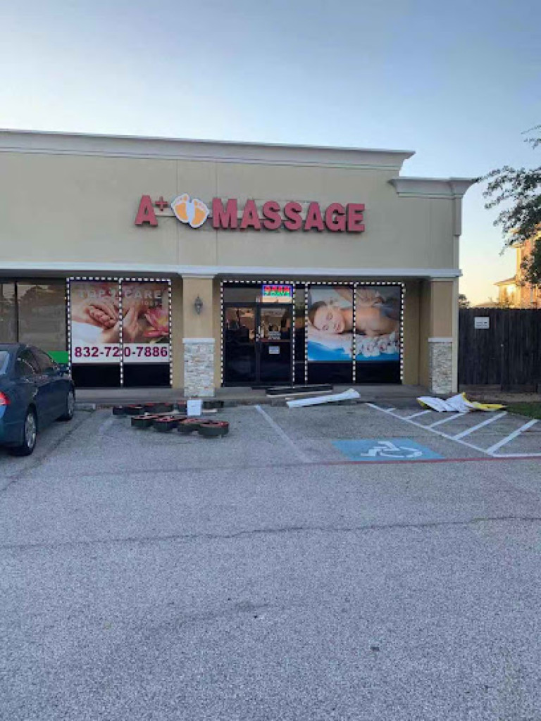 Top Care Massage photo 1