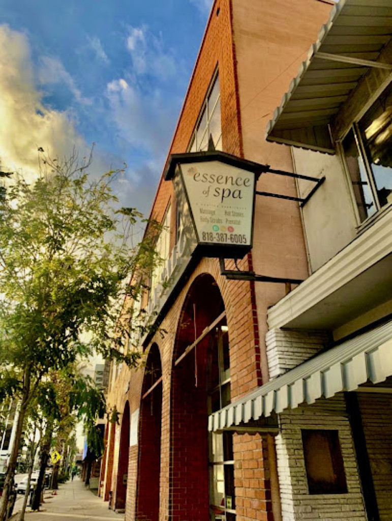 Encino massage spa photo 1