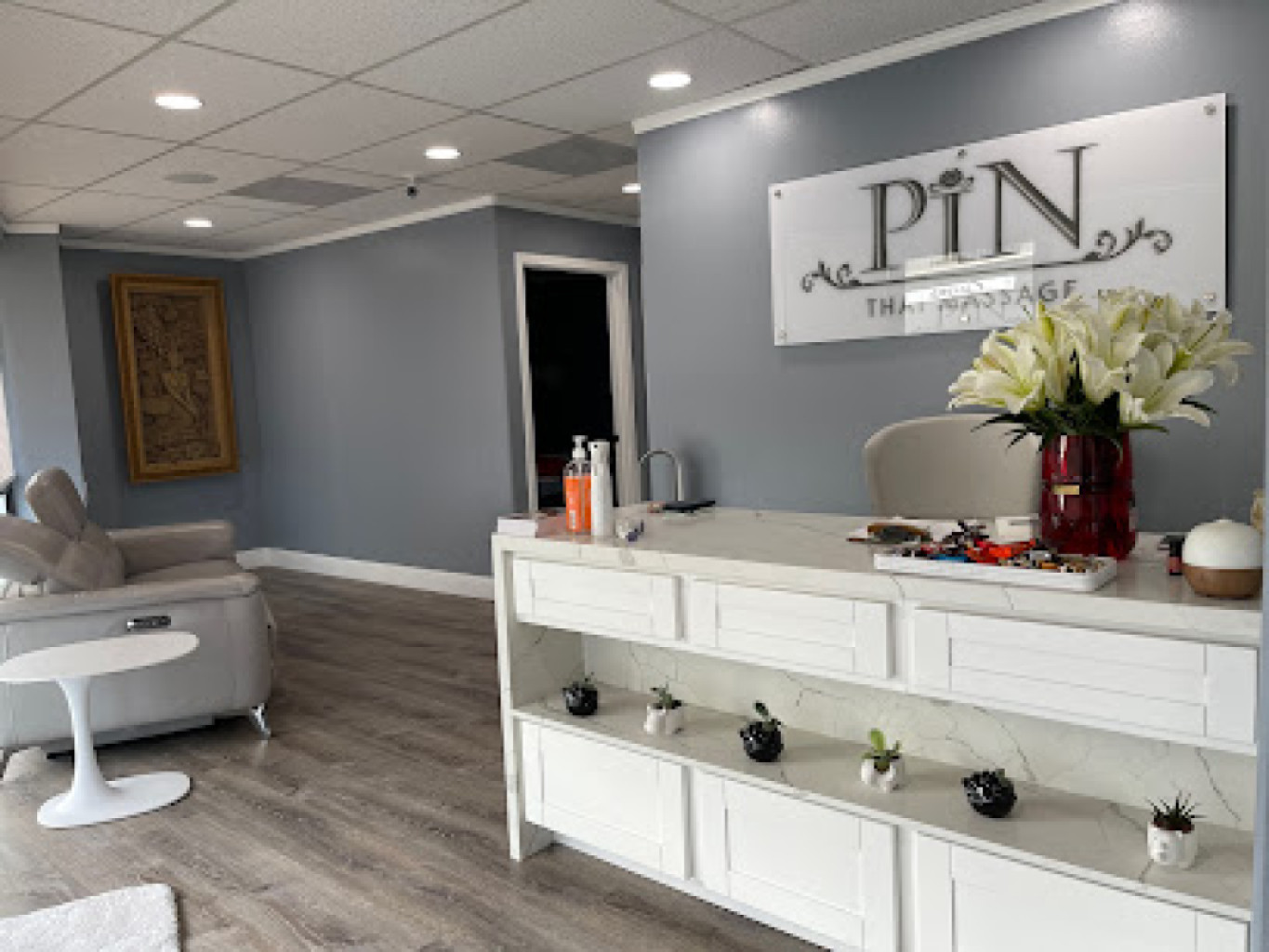 Pink Spa photo 1