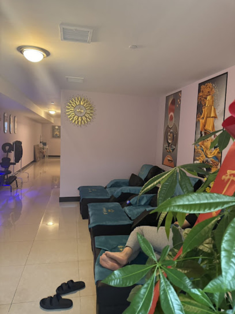 Relax Massage photo 1
