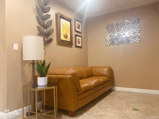 Desert Inn Spa listing photo