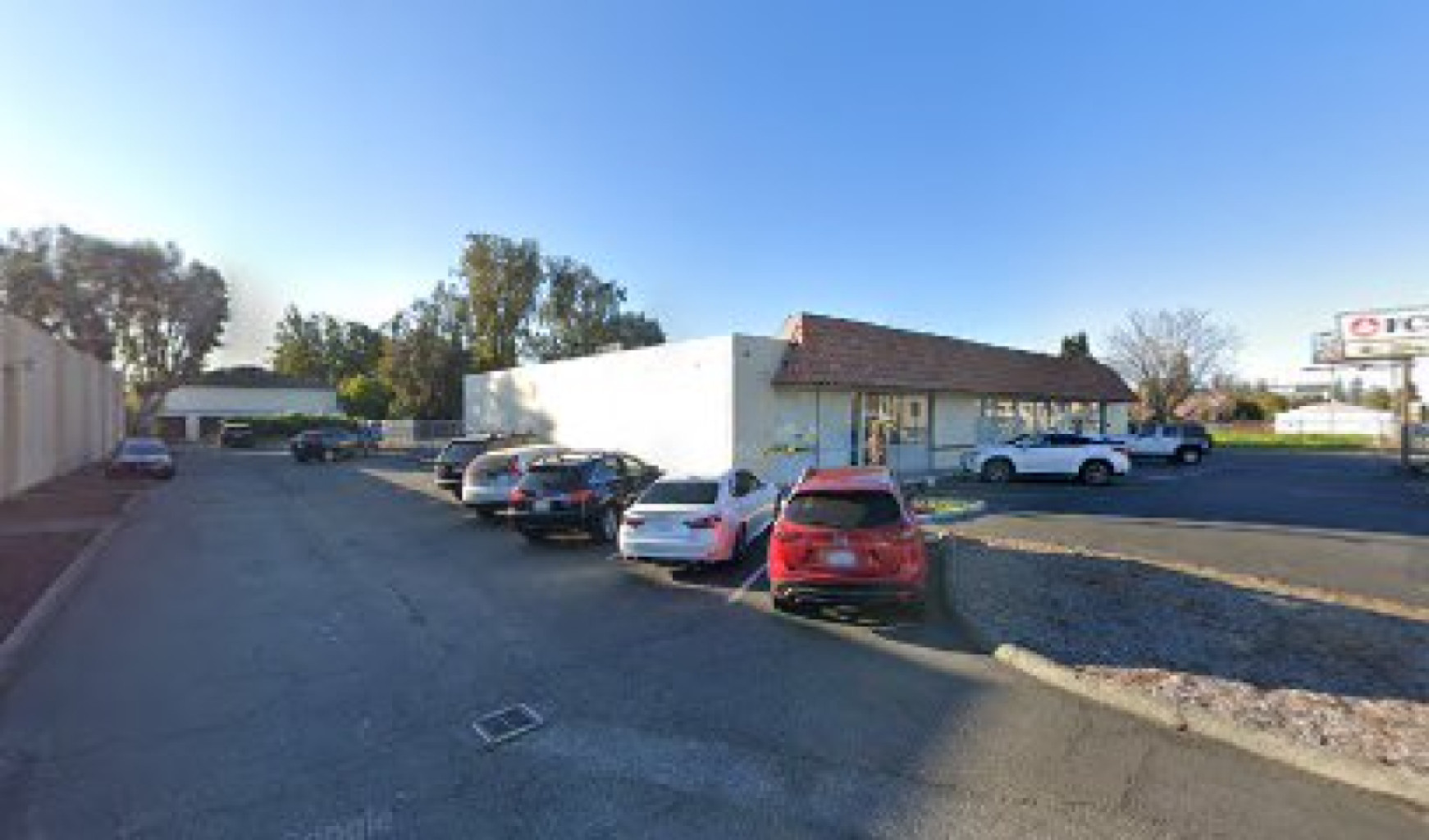 Relaxing Tanning Center photo 1