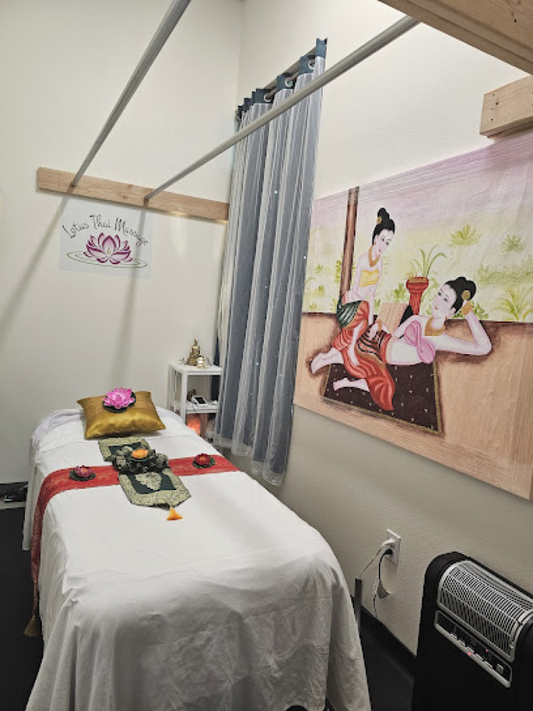 Lotus Flower Massage photo 1