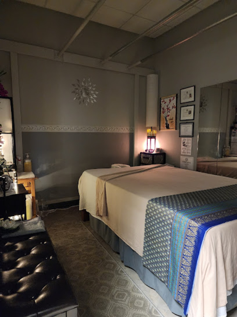 Thoun Massage photo 1