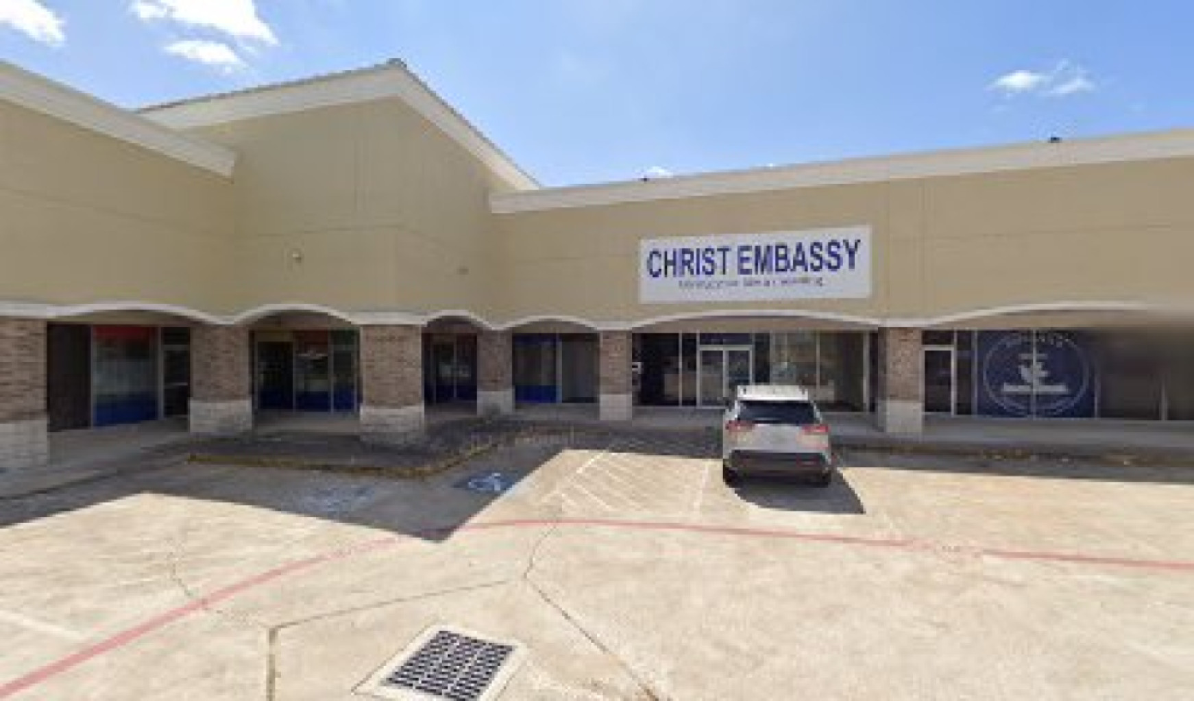 Ultimate Galleria Salon and Day photo 1
