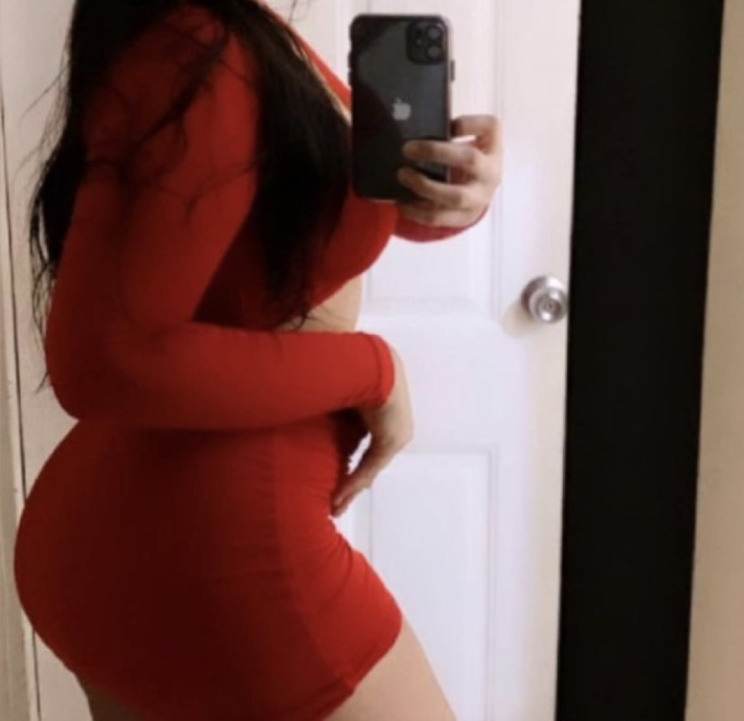 Ashley photo 1
