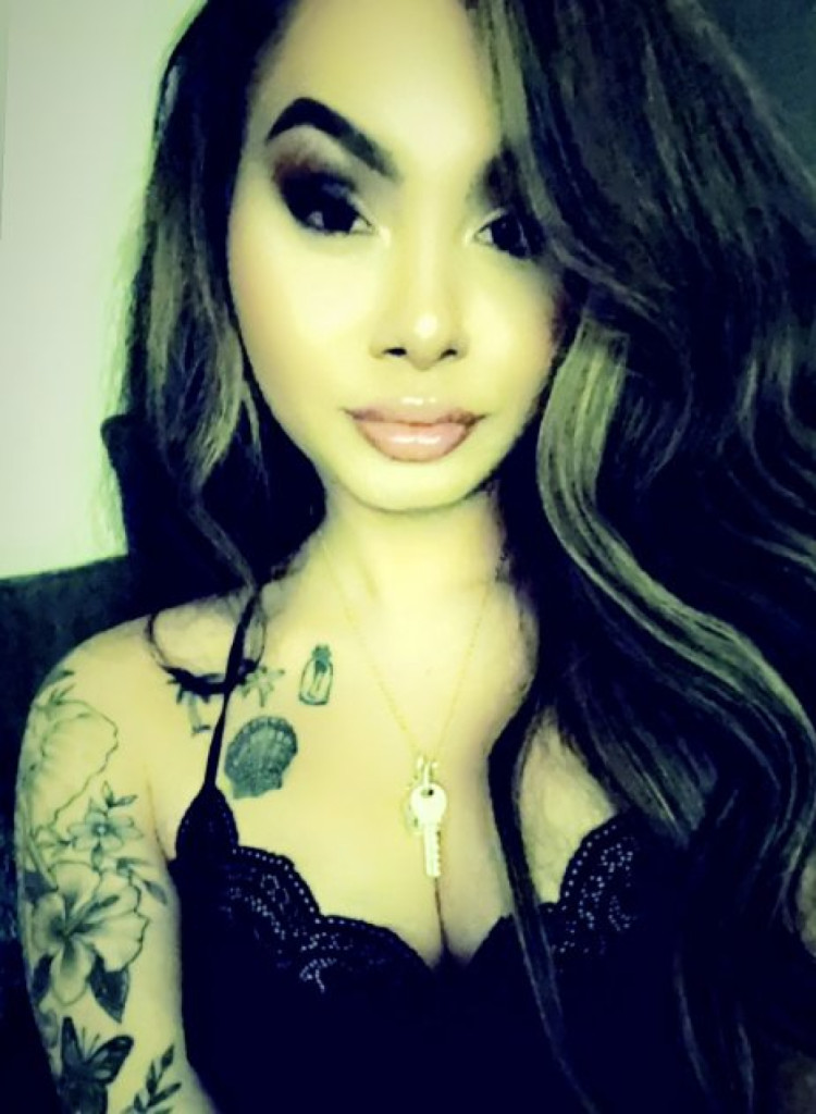 Angelica photo 1