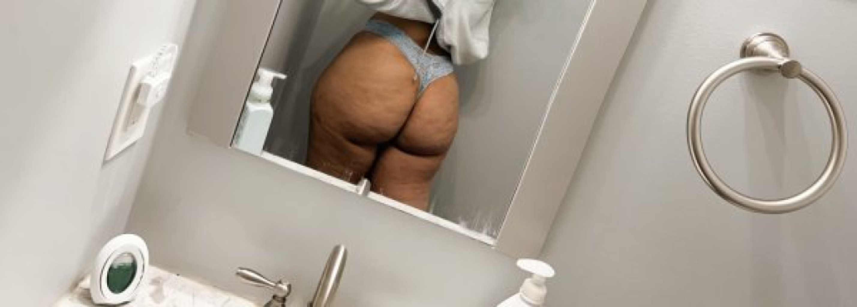 AprilJ photo 1