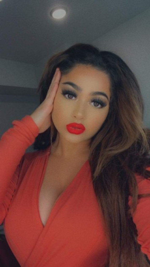 Kylie photo 1