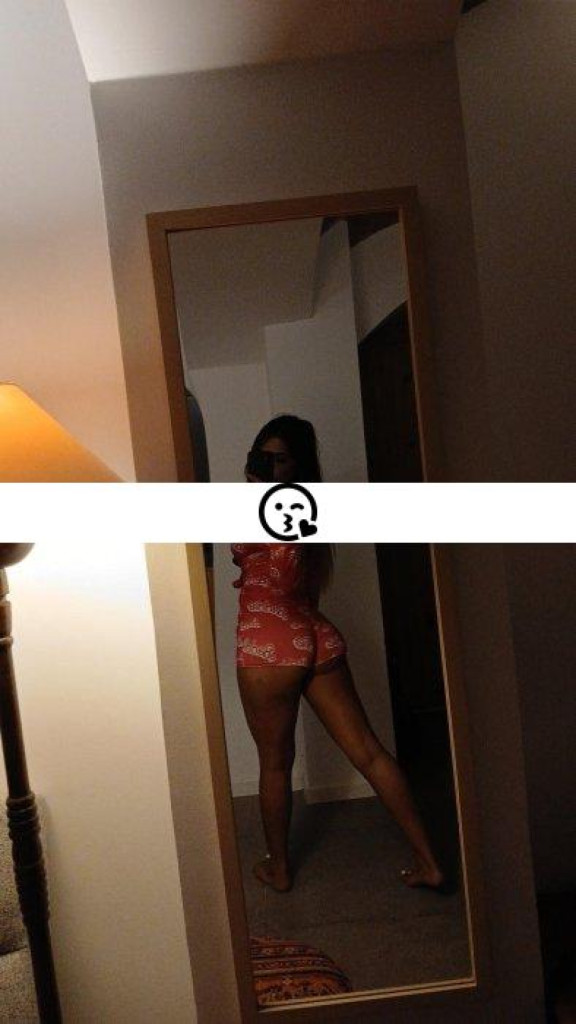 Alyssa photo 1