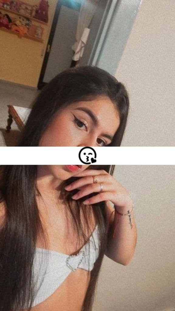 Daniela photo 1