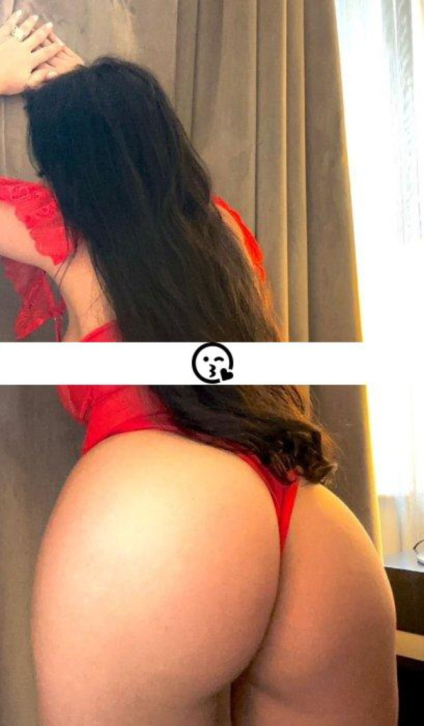 Mia photo 1