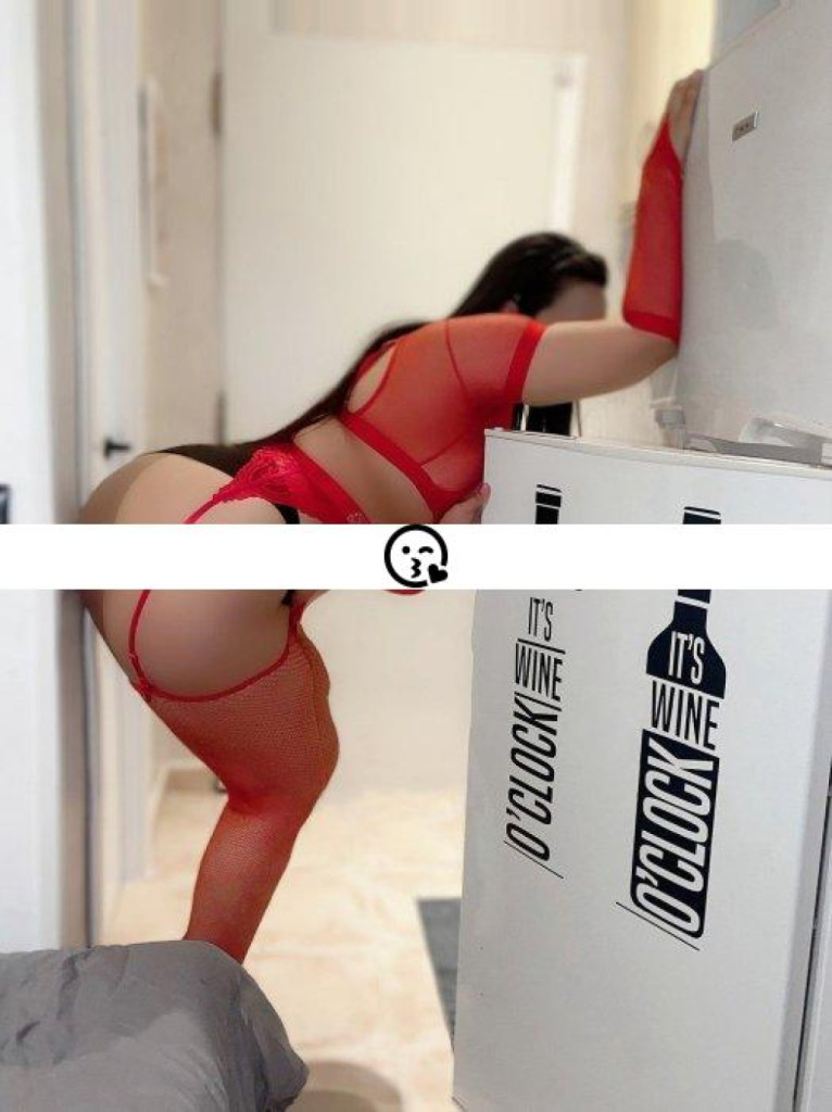 Angela Jolie photo 1