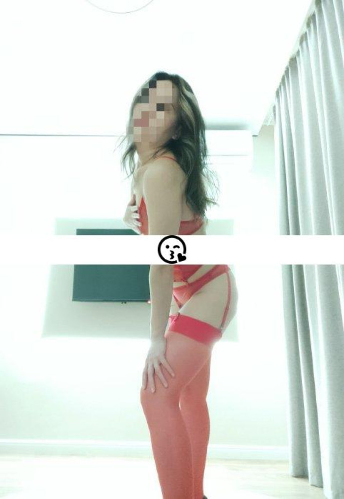 Anisa photo 1