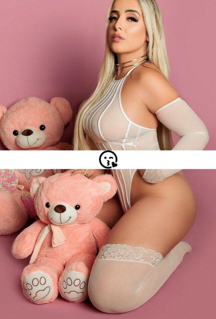 Carolina Sanchez photo 1