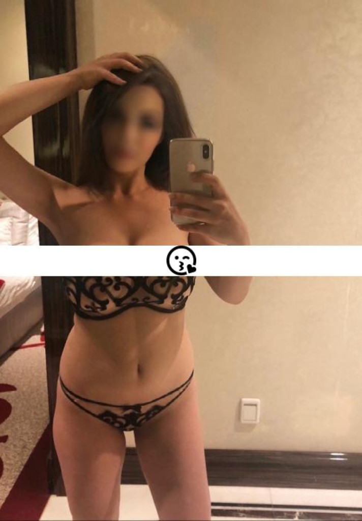 Caroline Sweet photo 1