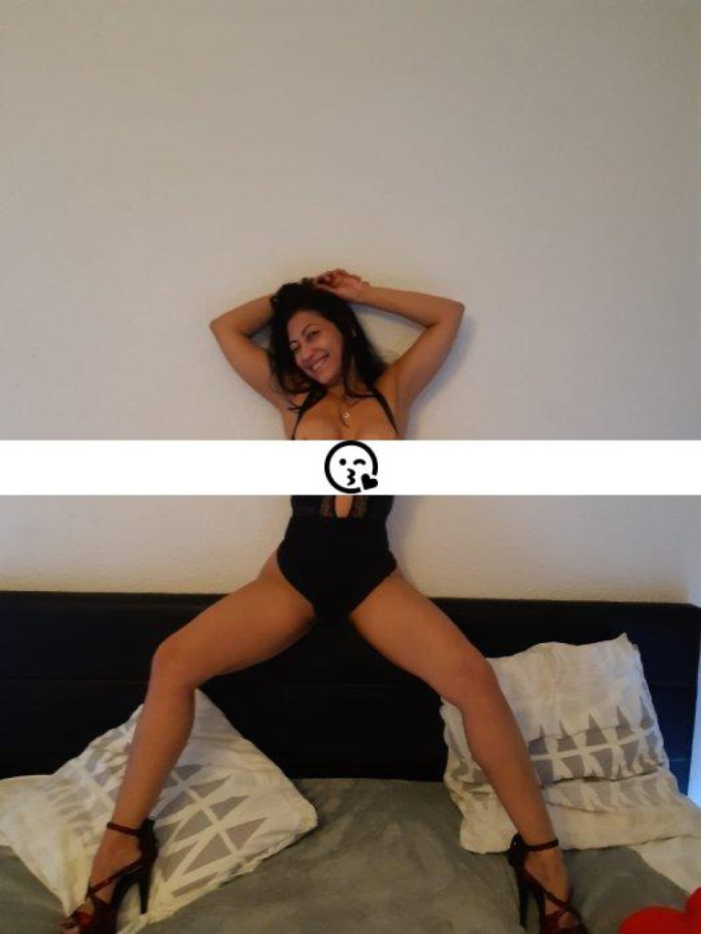 Raquel photo 1