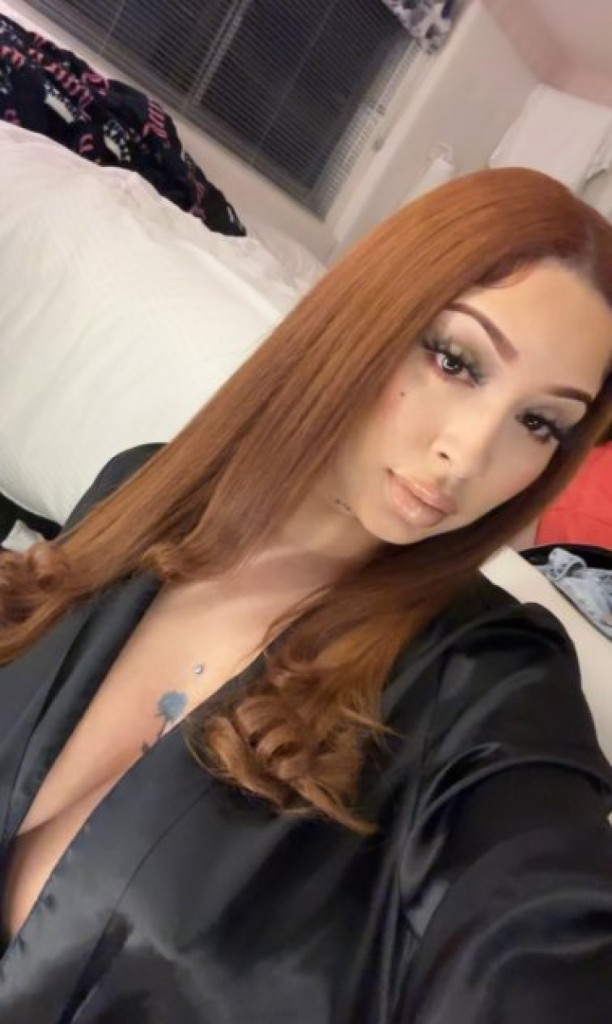 Athenaallovee photo 1