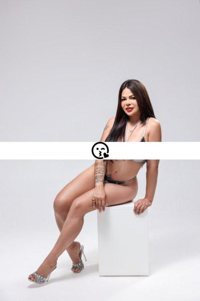 Alice Dias photo 1